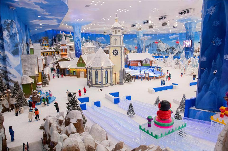 世界唯一悬浮深坑之上的"冰雪世界"7月11日长沙营业
