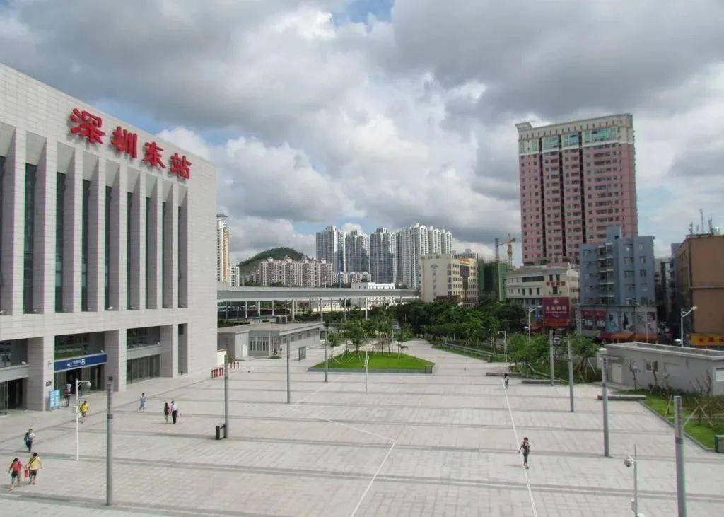 eticketsputinusefornormalspeedtrains深圳三火车站今起实施电子客票