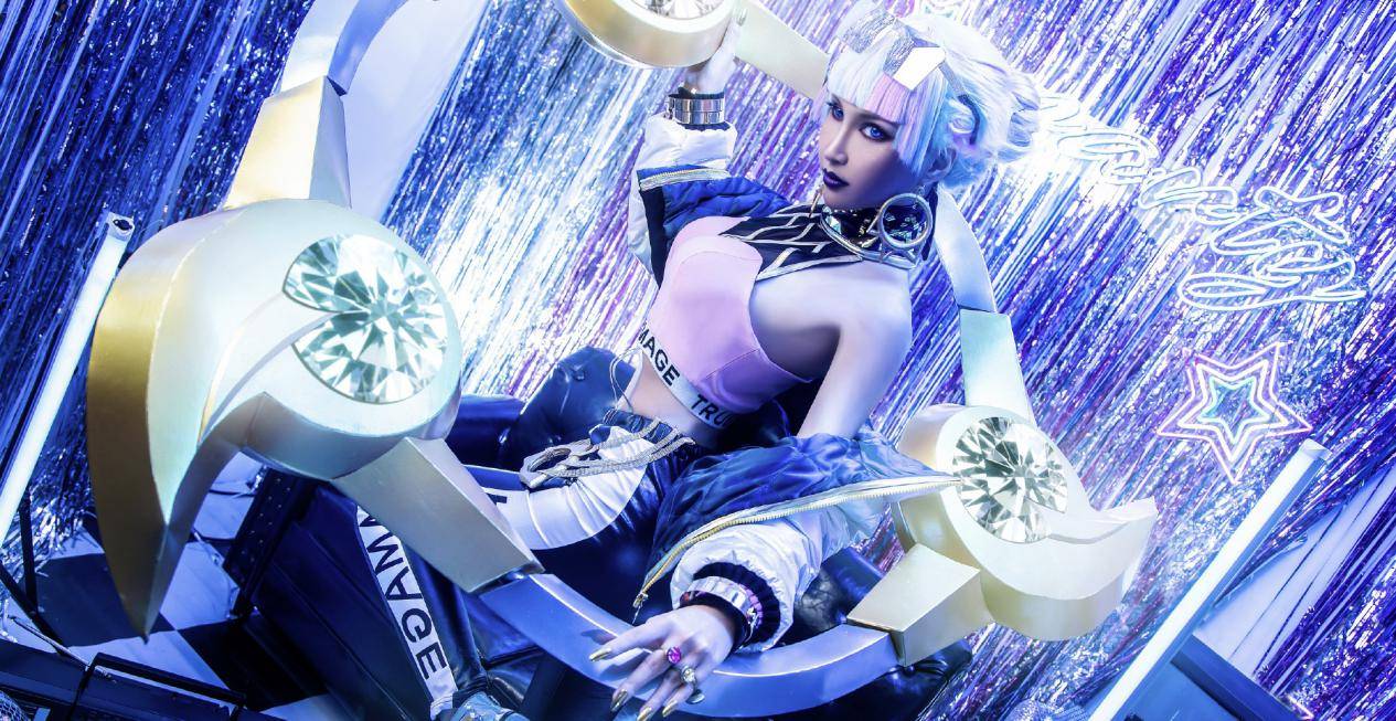 这个小姐姐有点黑英雄联盟奇亚娜真实伤害cos