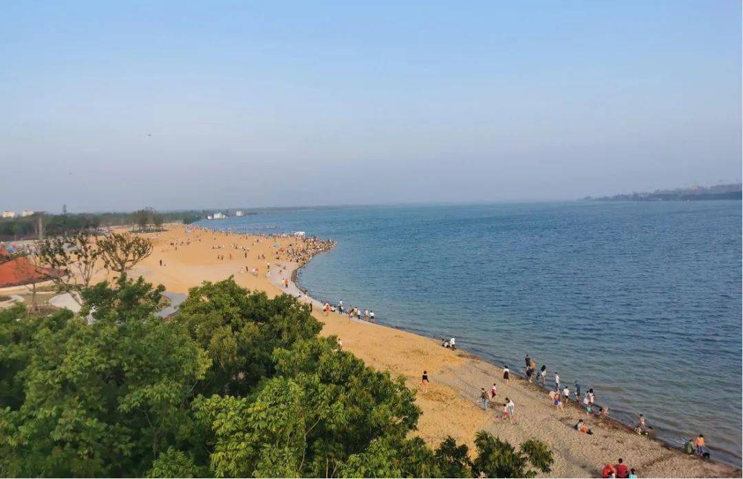 本月底襄阳鱼梁洲阳光沙滩来了阳光沙滩美景