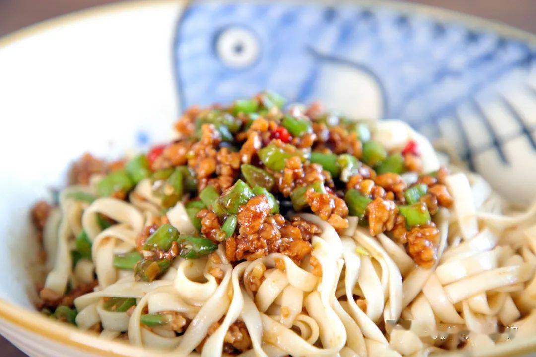 这菜拿来拌面我能连吃3碗,一点不夸张!