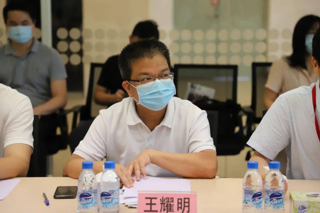 东莞市委副书记,市长肖亚非,虎门镇委副书记,镇长王耀明等省市镇领导