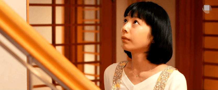 只看到舔脚,你显然低估了这部成人限制级丨毒药头条_塔子