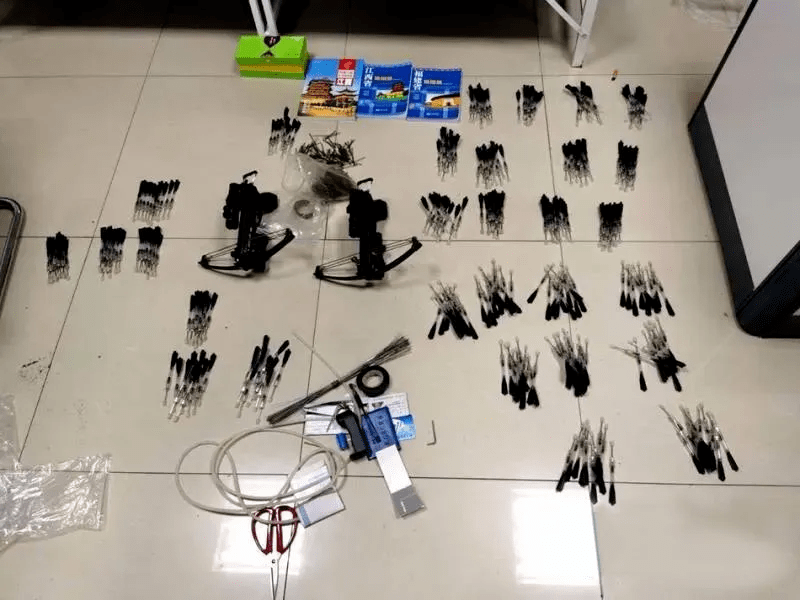 缴获200多支毒针他们也曾在高安作案