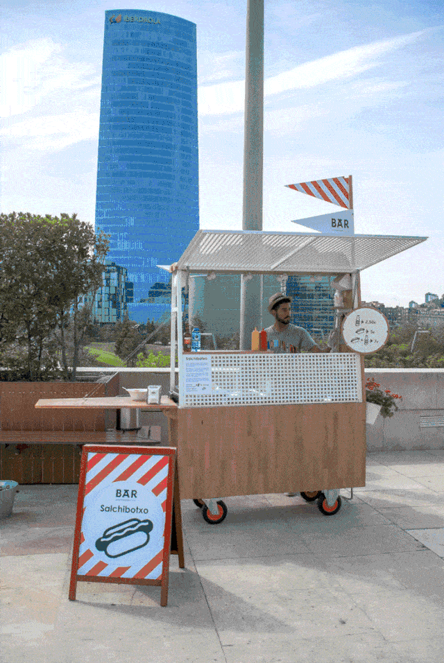 「地摊经济」来了,这些创意十足的摊位设计让城市更有现代人间烟火气