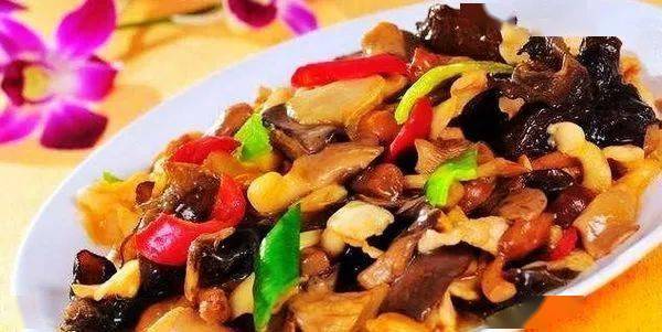 虾皮萝卜汤双菇炒肉片快乐晚餐:银丝卷美味午点:百合绿豆汤以及制作