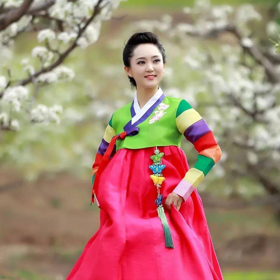 【mv】朴银花 《一曲红船颂》张文一作词,李哲洙作曲_南湖