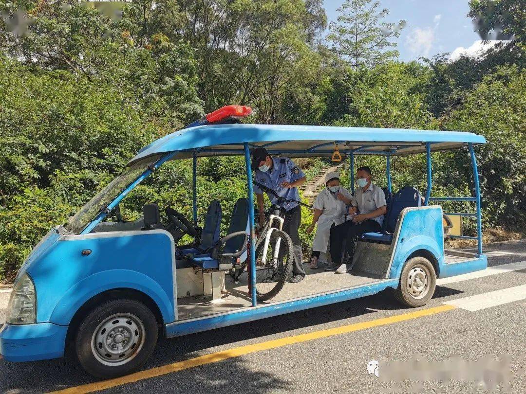 紅花湖景區開展觀光車應急演練