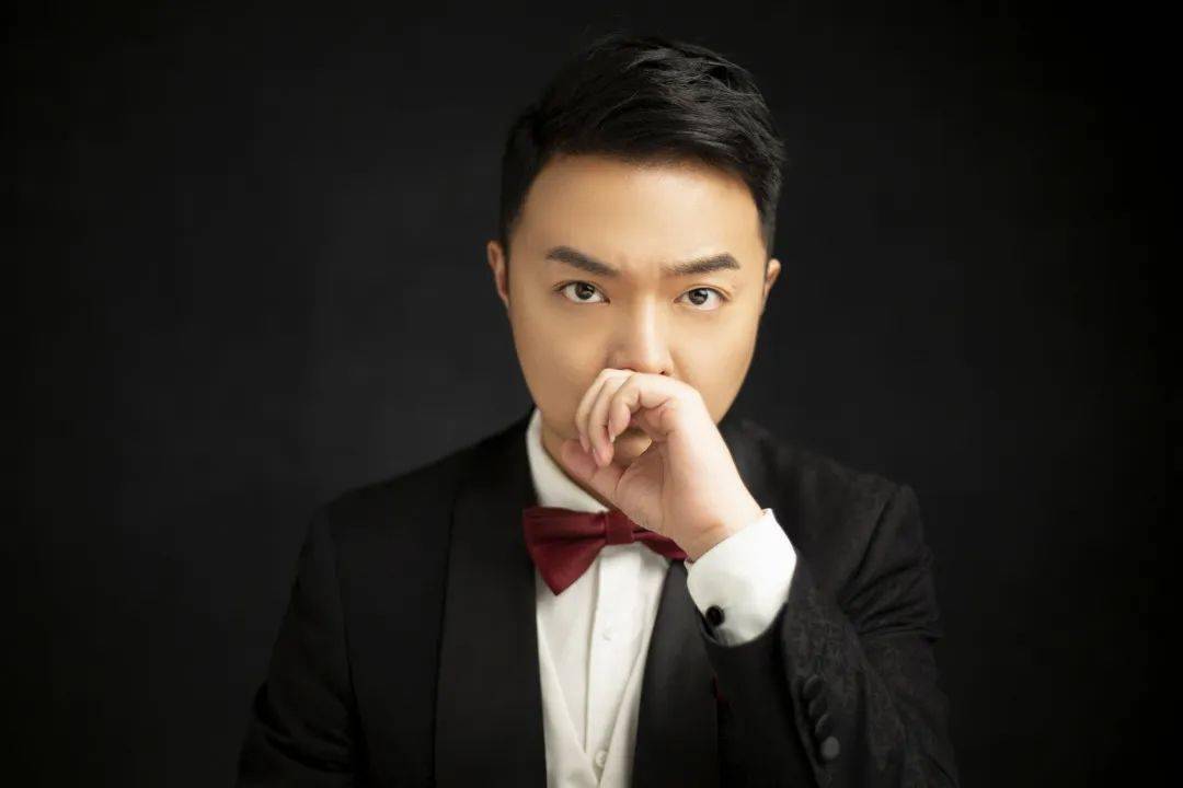 哇哦wДw常州经济广播新晋一枚大龄男主播