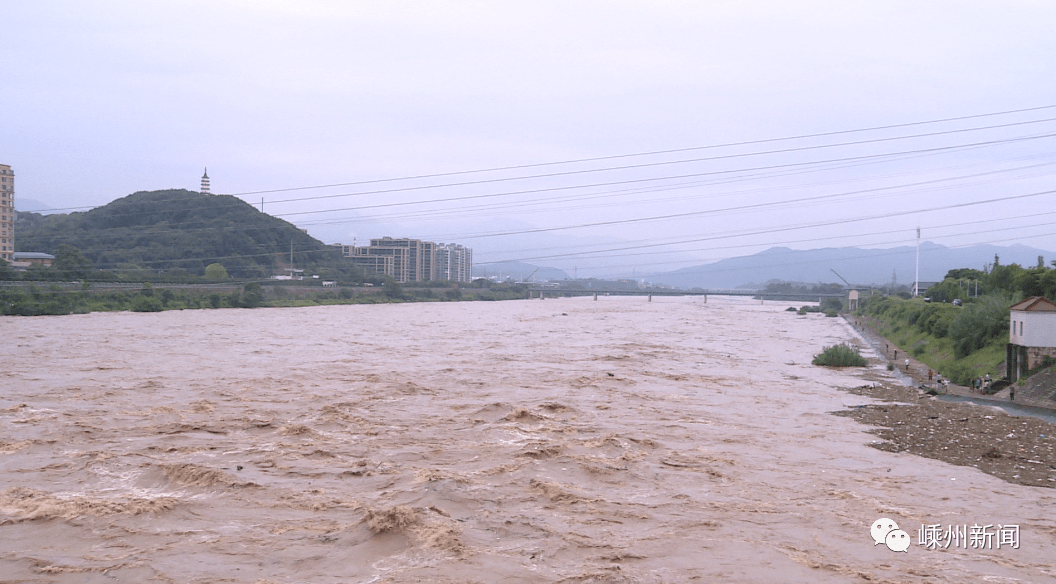 2000多亩农田被淹橡胶坝放水紧急抢险今天凌晨嵊州的雨到底有多大