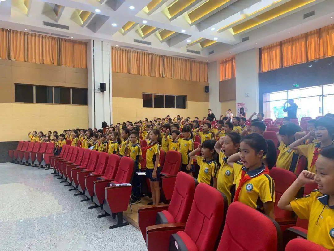 协力同心日争有为垃圾分类从你我做起丹灶镇中心小学开展垃圾分类小