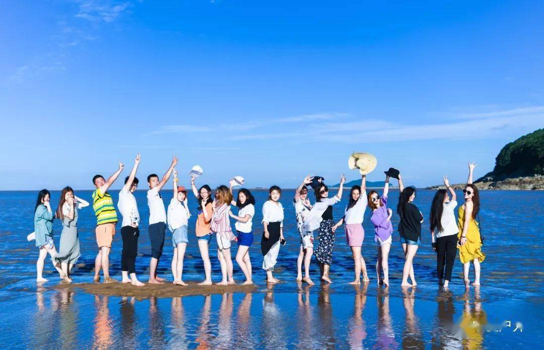 【海边亲子游】今夏最火爆,皮划艇 帆船 海上摩托 动感飞鱼 沙滩排球