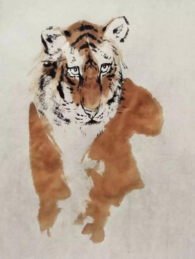 老虎身上的斑纹怎么画图片