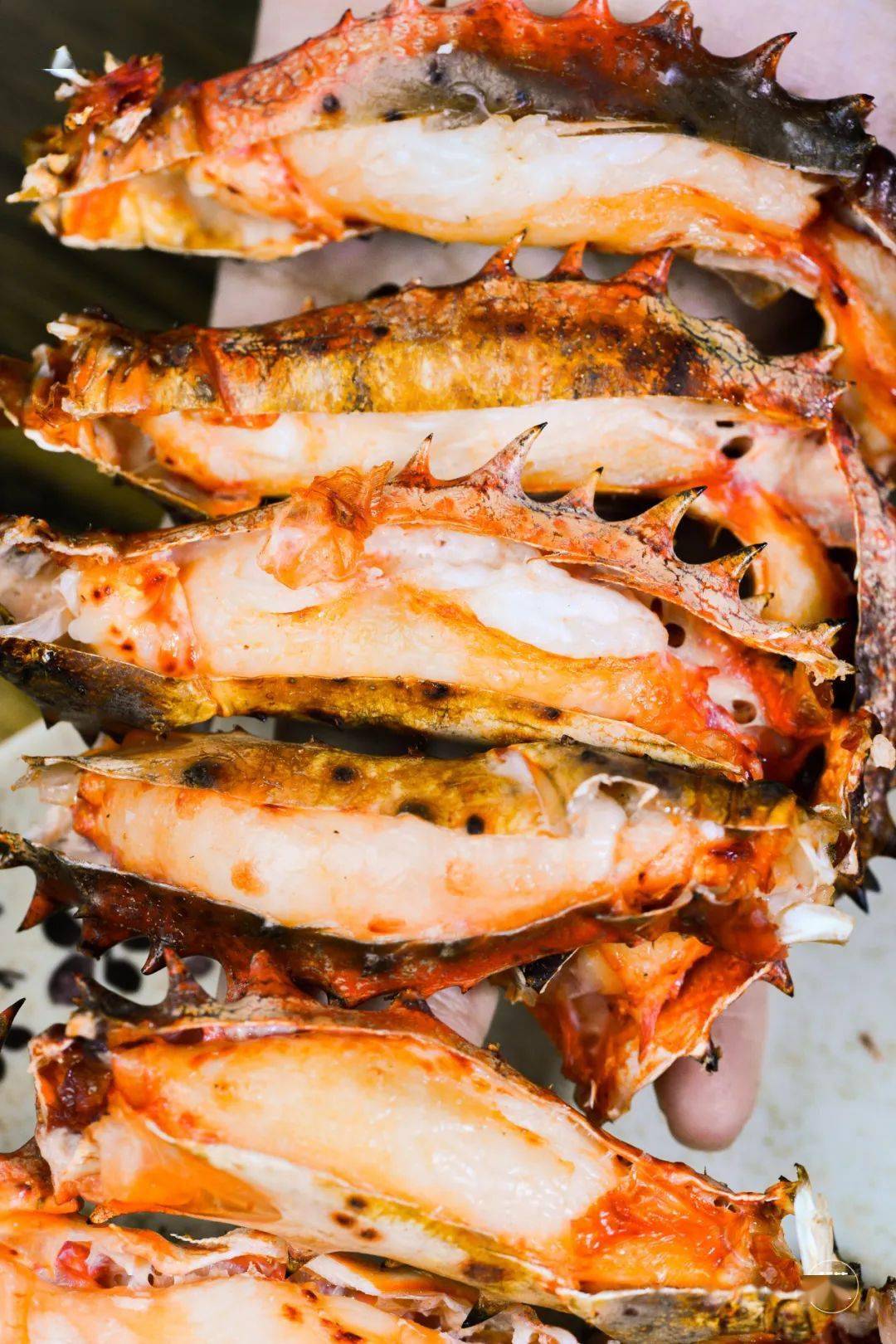 满屏美腿【韩国花椒蟹】油脂太丰盛,试试挤点柠檬汁增香.