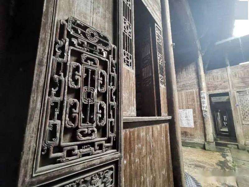 在庙首镇太白村肇修堂,吕碧城故居,采风组成员走进文旅景点,在300年的