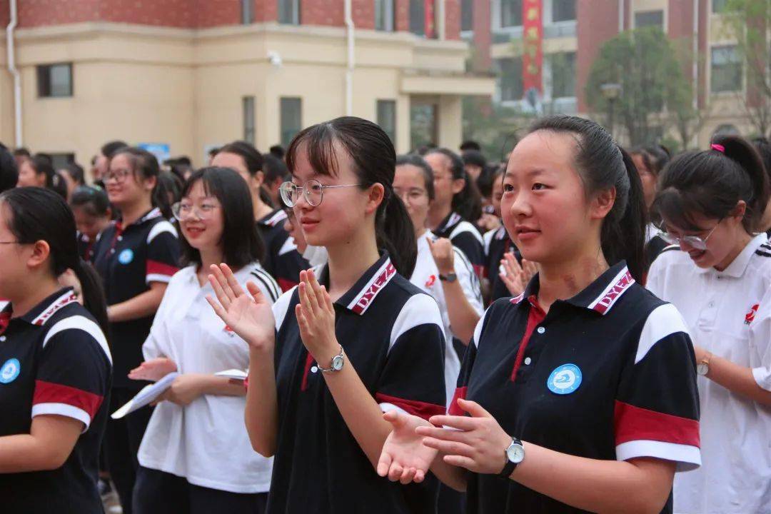 三载励志求学,一朝鲲鹏展翅