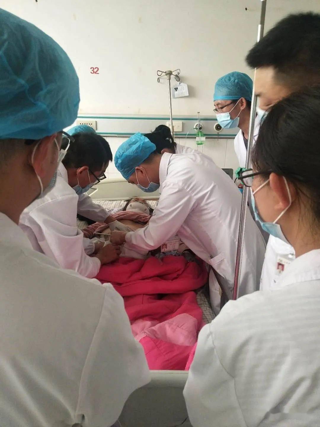 【心疼】曲靖一怀孕8个月的孕妇重伤,孩子抢救无效死亡!