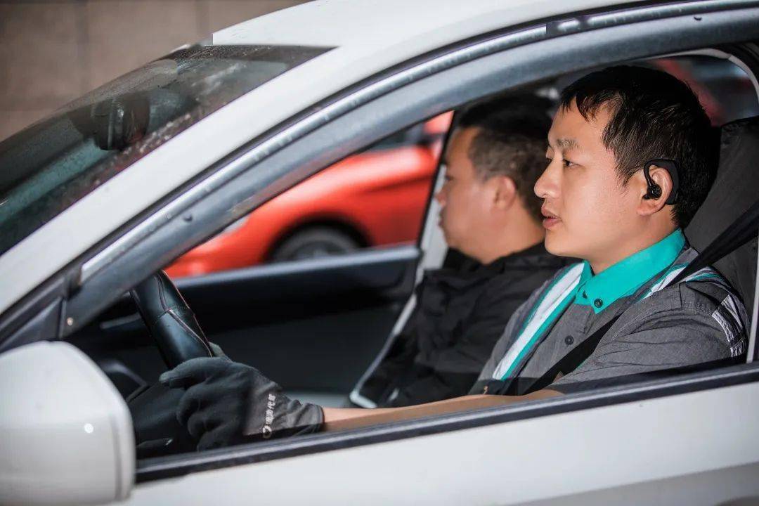 代驾十大|保持初心、多想一步、多做一点——吴师傅的五星好评秘诀_客户