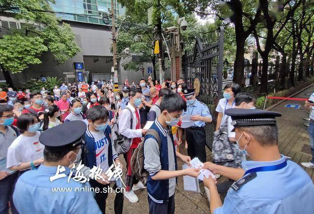 今年上海参加高考人数_上海高考人数_上海出生人口 高考人数