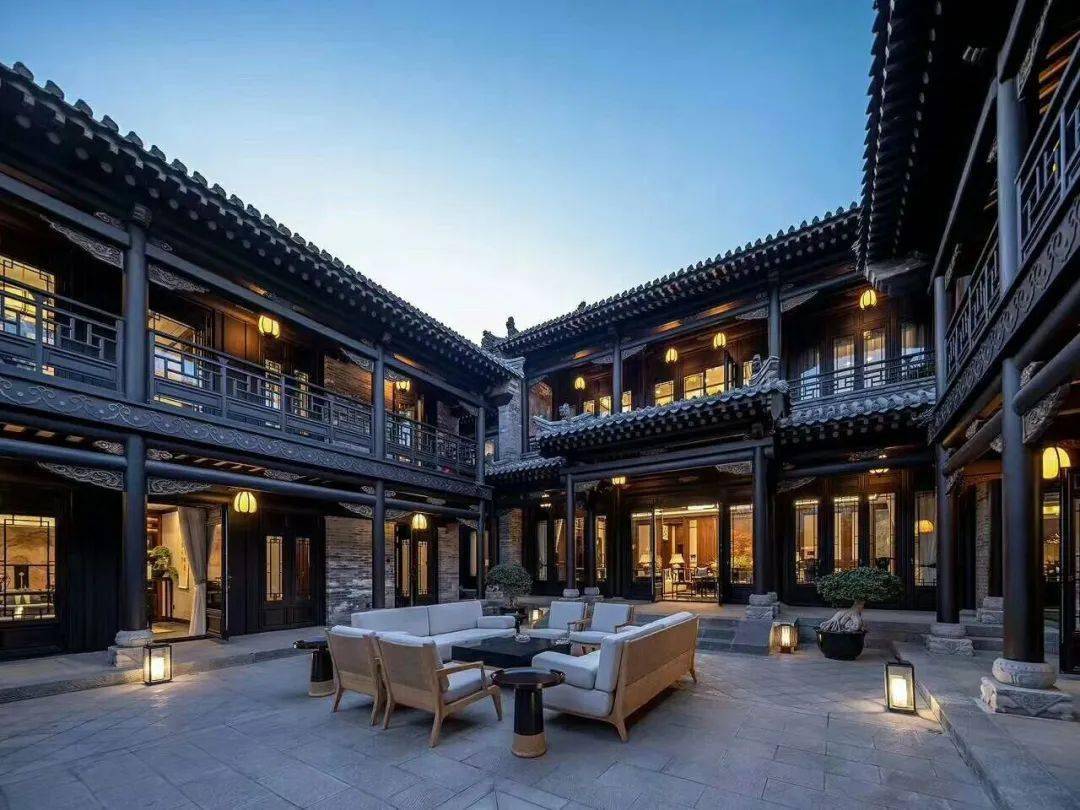 中式围合院落,三宅仿古门窗,共谱岁月辉煌