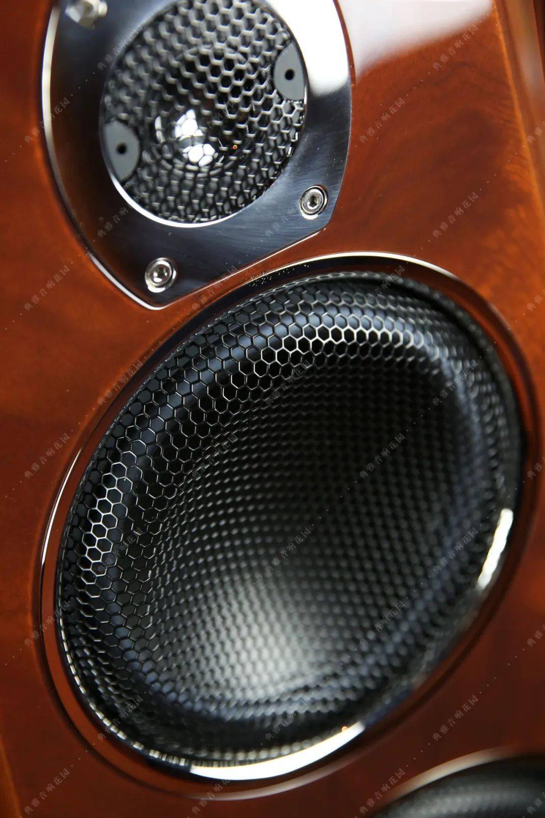 新品到货开箱视频德国tidalaudio在典雅音响花园中亮相