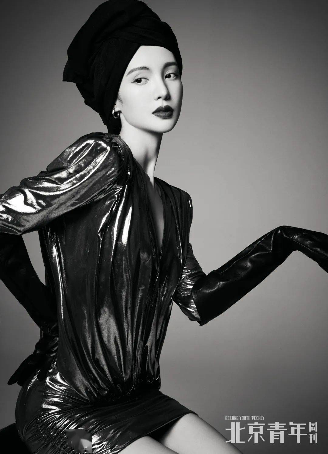 attico(from net-a-porter 天猫官方旗舰店)手套:cheryl zouq你最喜欢