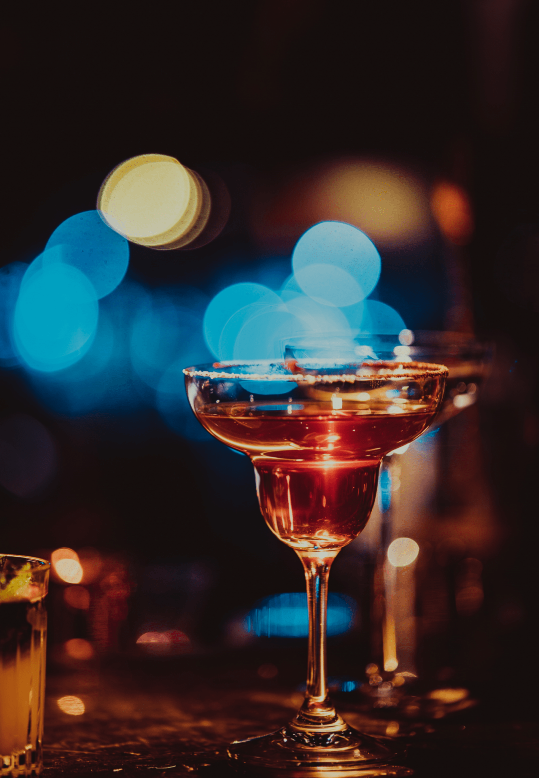 【荟云台】花园酒吧,鸡尾酒,精酿啤酒福利来咯~ 麻烦给我的爱人来一杯