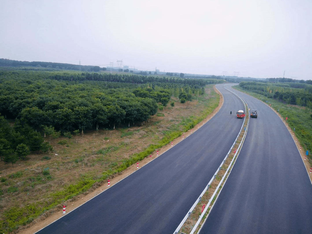 宋梁路北延(潞苑北大街-通州顺义区界)道路工程位于通州区东北部宋庄