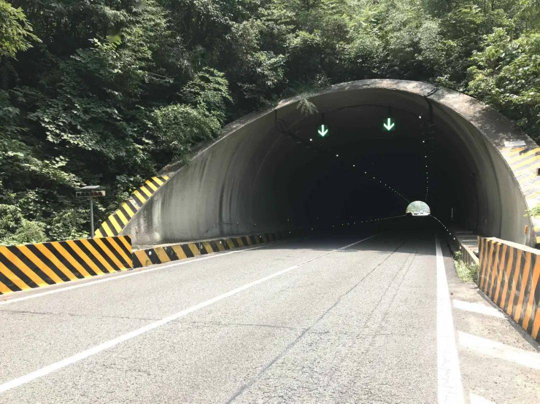 机电运维六安北中心完成六武高速短隧道设备升级改造