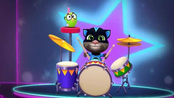 会说话的汤姆猫搞笑视频音乐派对开始汤姆猫打架子鼓真帅