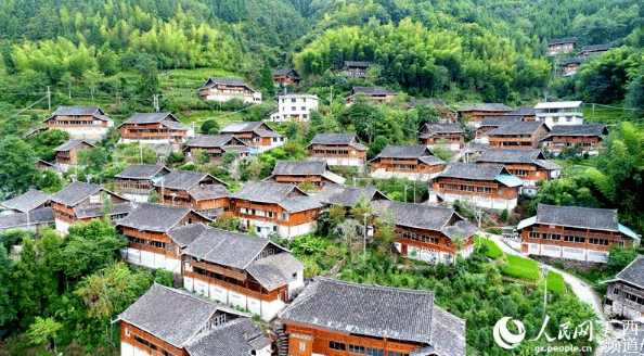 桂林龙胜各族自治县伟江乡地处高寒山区.