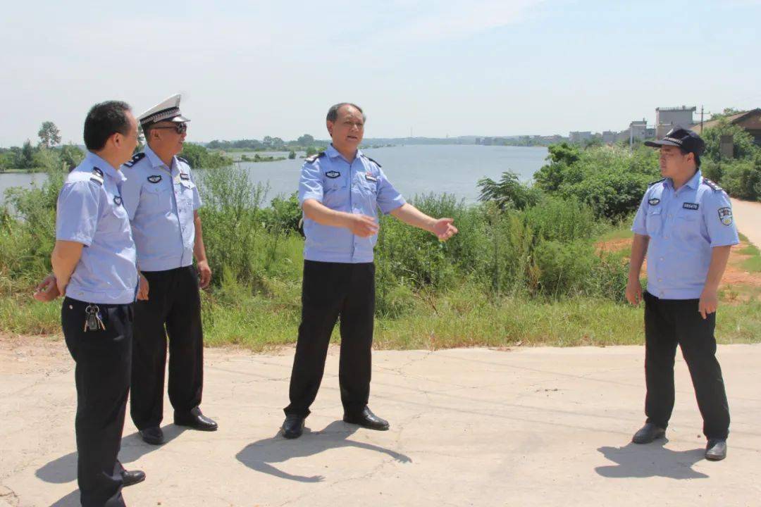 未雨綢繆餘干公安最潮警隊敲響防汛戰鼓