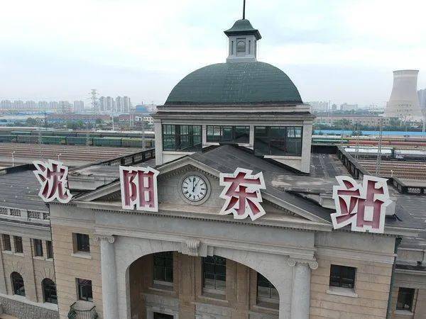 阳刚的东北大马路!