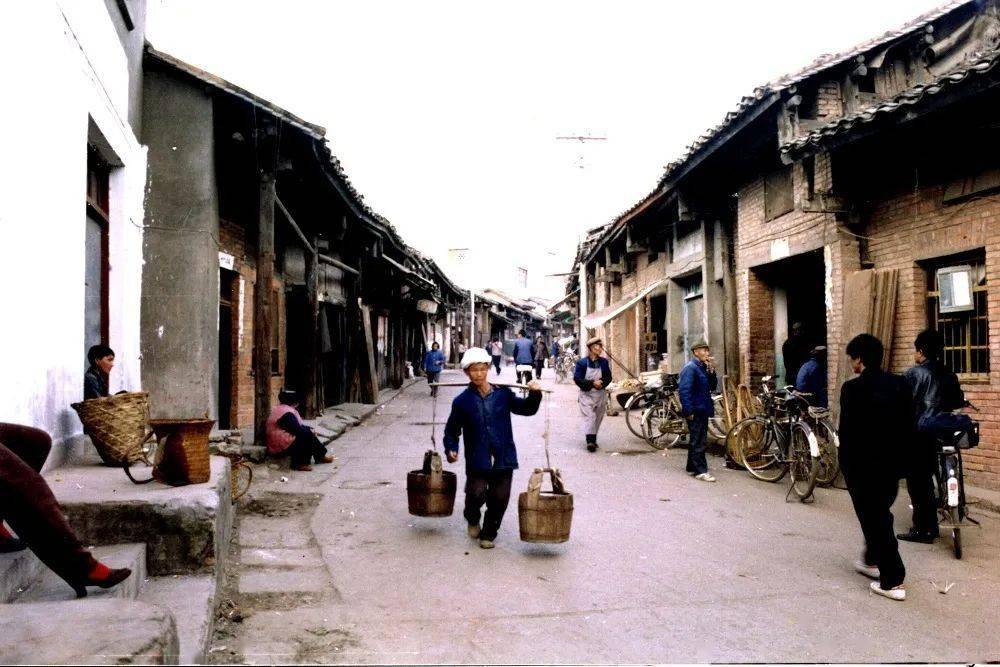 20世纪80年代德昌上翔街北段 左文孝/摄