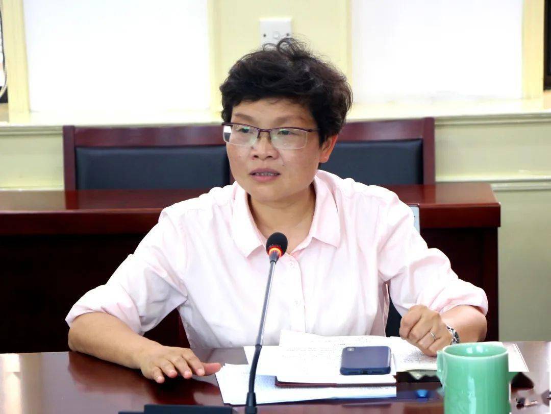 规范的财务报销流程,行政科副科长叶丽燕为机关干部解读财务报销制度