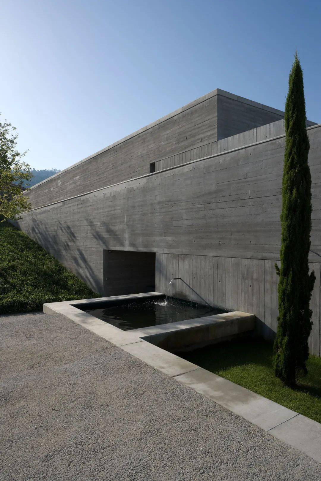 新密斯主义者建筑大师丨eduardosoutodemoura