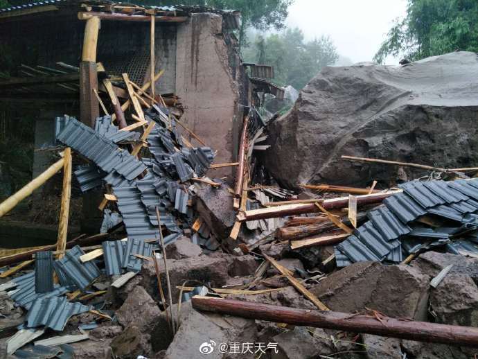 开州大暴雨!福山村多处房屋倒塌,交通中断