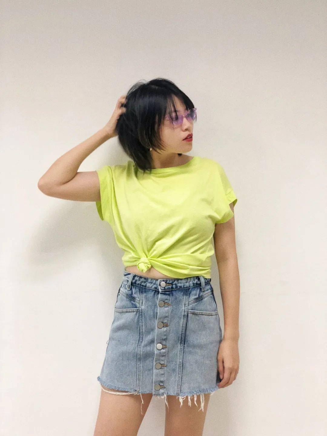 快来学习一下t恤打个结,到底能有多少种花样吧!