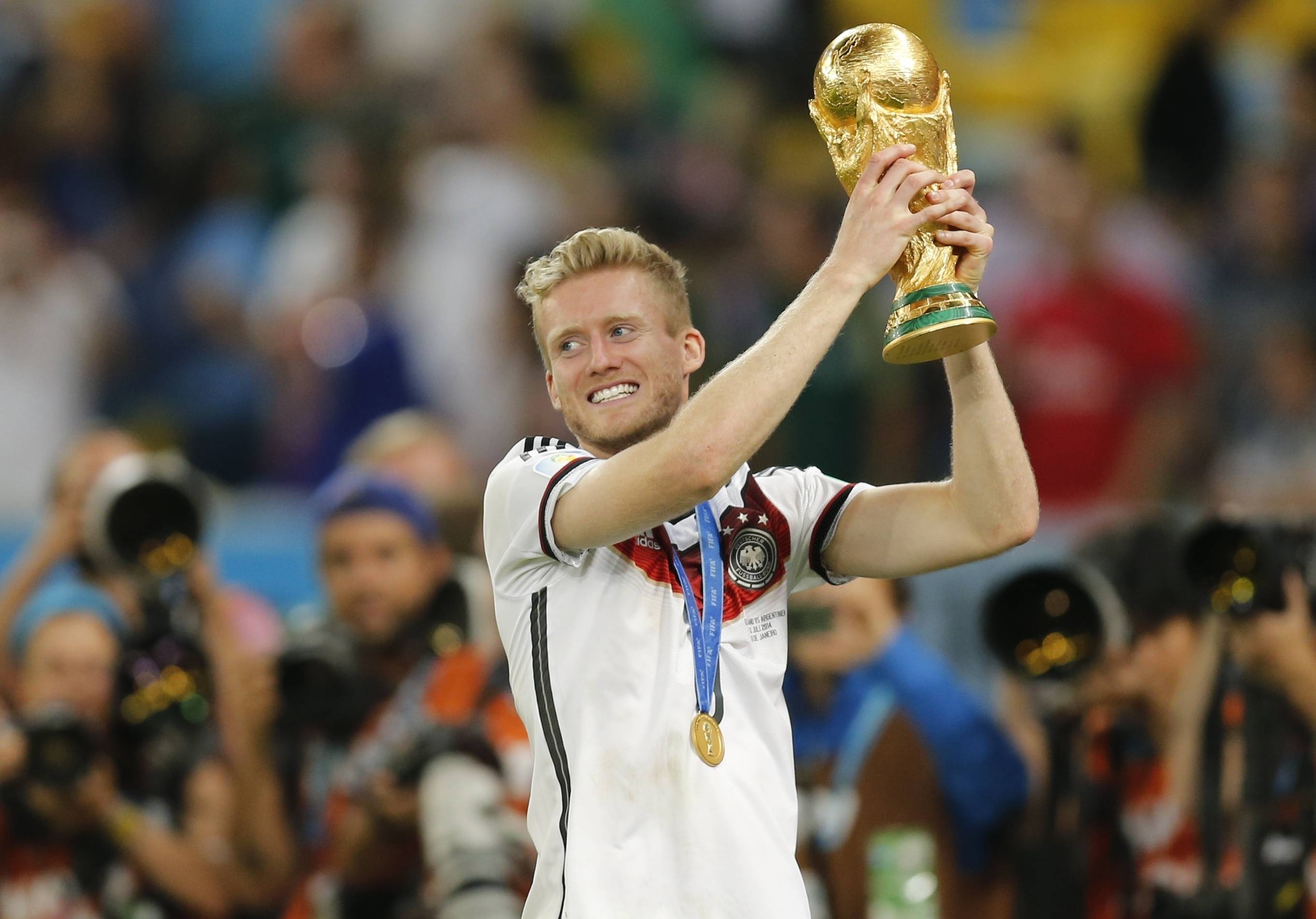 足球——德国前国脚许尔勒宣布退役