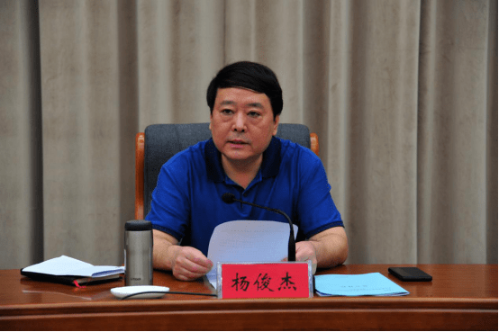 郅晓峰全面贯彻实施社区矫正法推动社区矫正工作新成效