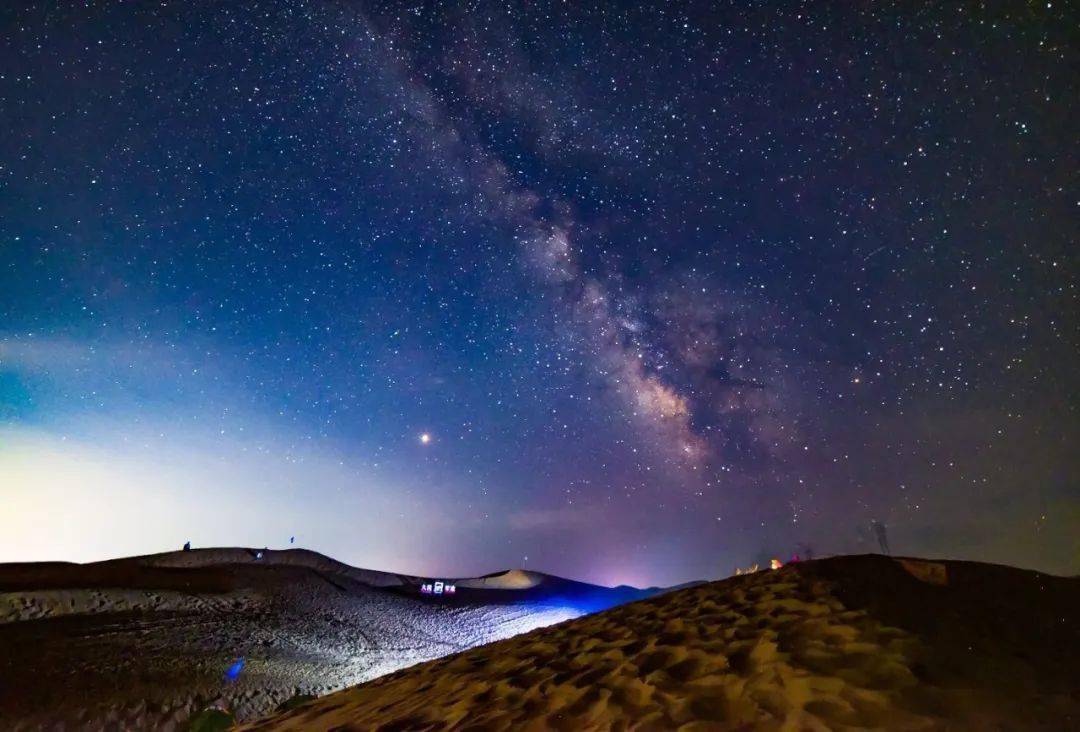 腾格里沙漠亲子徒步露营观星之旅