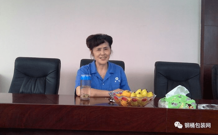 视频谁家桶厂都有看头之自贡中粮中小桶自动生产线