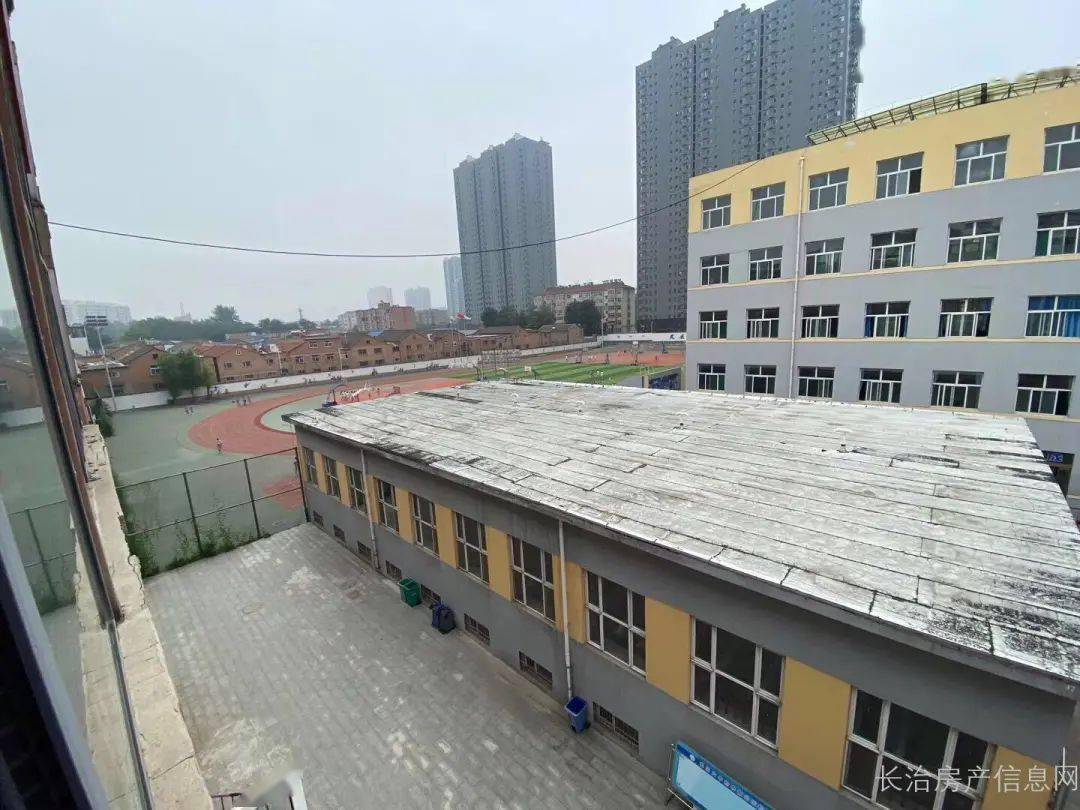 周边配套:小区配套设施齐全,交通便利,紧邻东博源,长治十中,康园中学