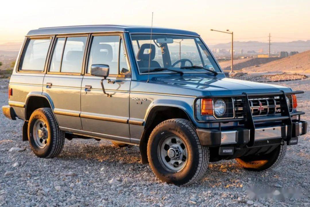 1990年美版三菱"山猫"_手机搜狐网