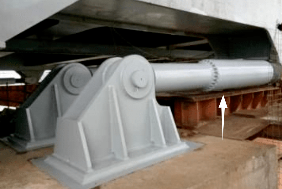 塔梁阻尼器☆ 斜拉索摆式杠杆阻尼器是利用杠杆原理,实现在较低的