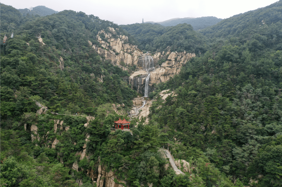 太震撼临沂最具代表性地标蒙山中国瀑布雨后美景上新啦