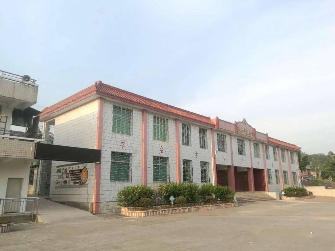 斗南小学2020年秋季招聘合同制教师通告
