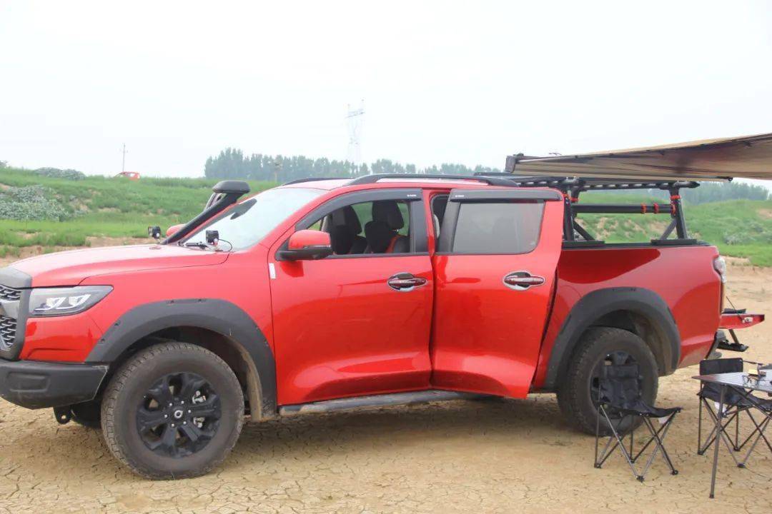 长城炮两千公里用车报告,拉货,越野,进城都没耽误,车主买皮卡后悔了吗