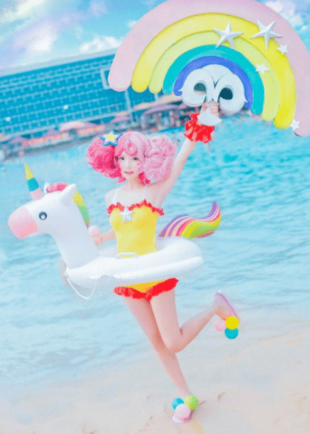 王者荣耀:和小乔一起游泳吗?小乔夏日泳装,那个cos的最像!_姐姐