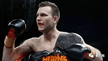 击败帕奎奥的霍恩8月复出 对阵拳二代